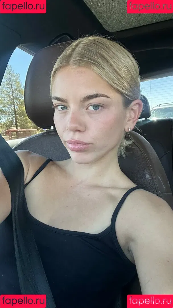 Becca Means / bbnoboobs / beccameans Onlyfans Photo Gallery 