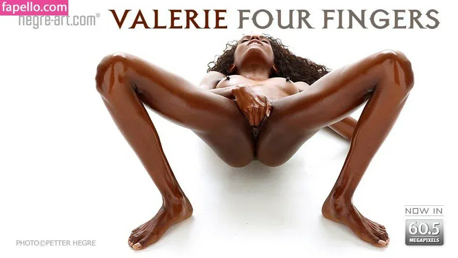 Hegre / hegreworld / theemilybloom Onlyfans Photo Gallery 