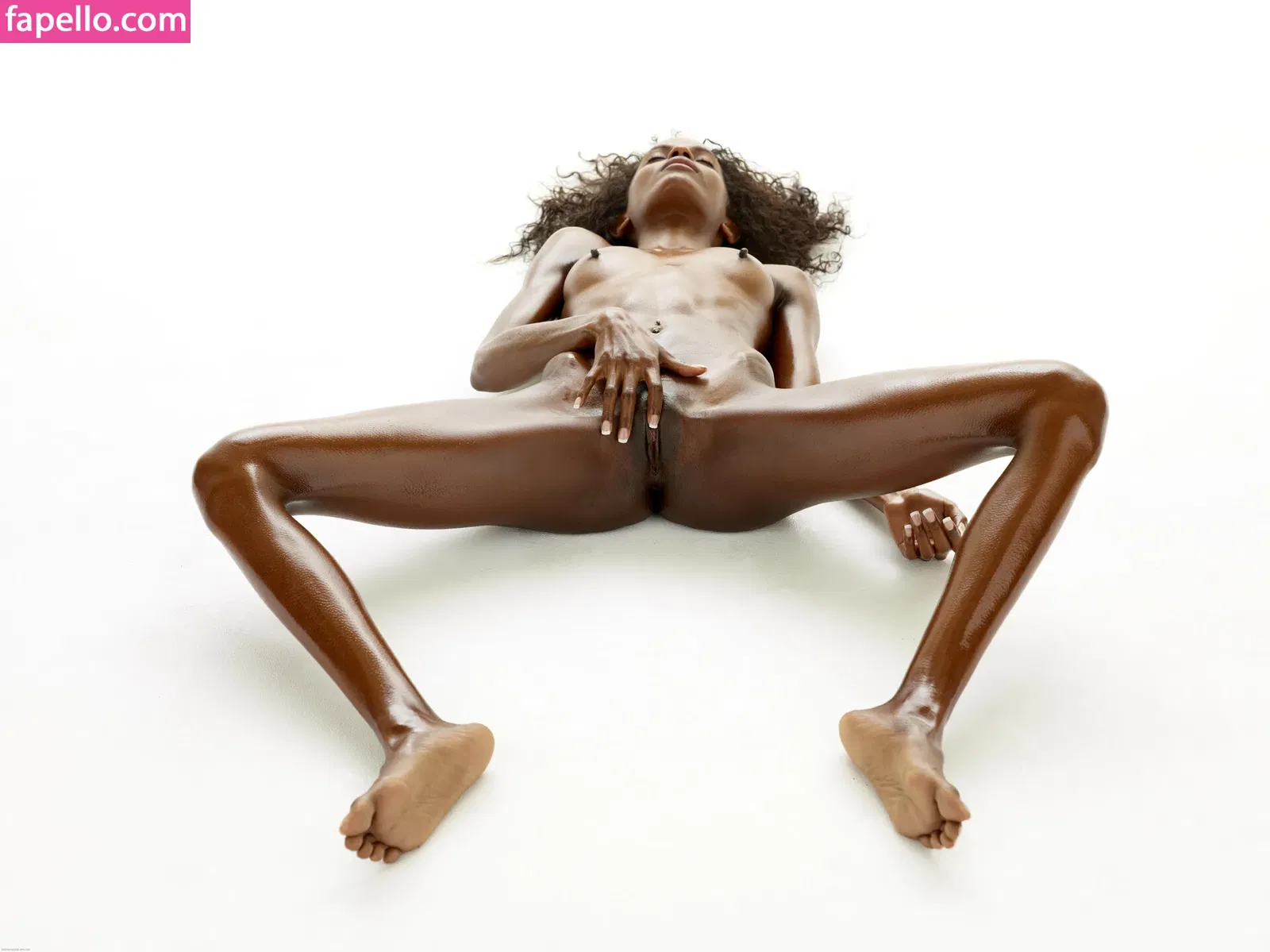 Hegre / hegreworld / theemilybloom Onlyfans Photo Gallery 