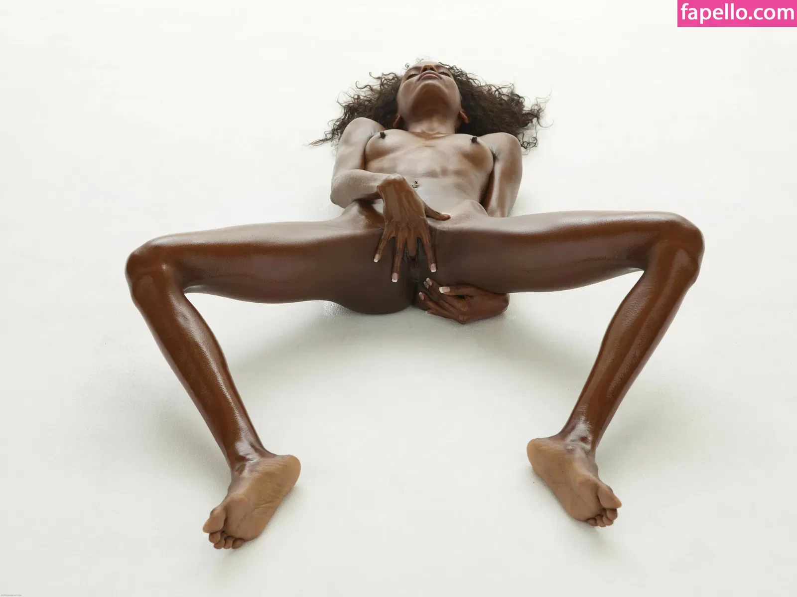 Hegre / hegreworld / theemilybloom Onlyfans Photo Gallery 