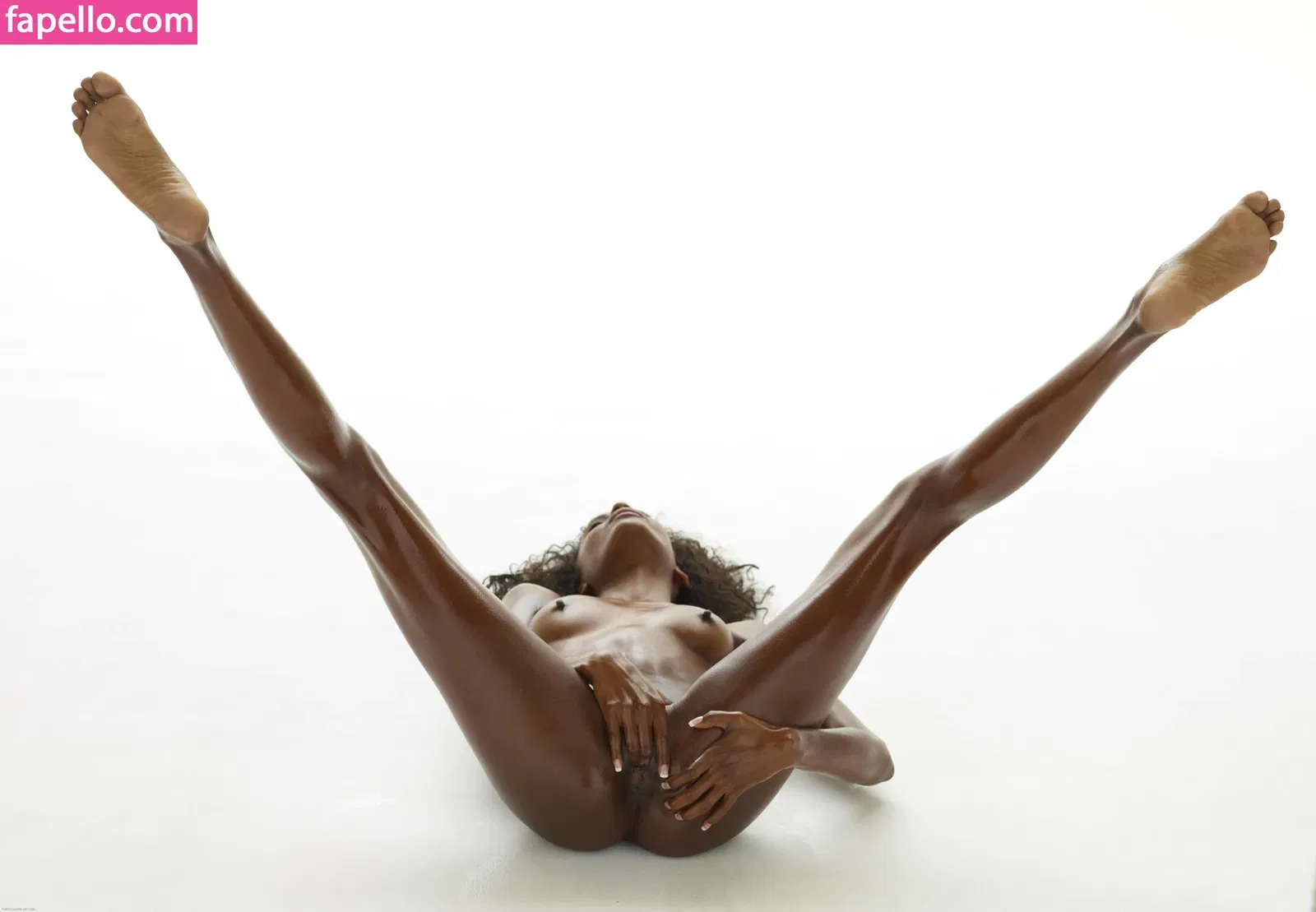 Hegre / hegreworld / theemilybloom Onlyfans Photo Gallery 