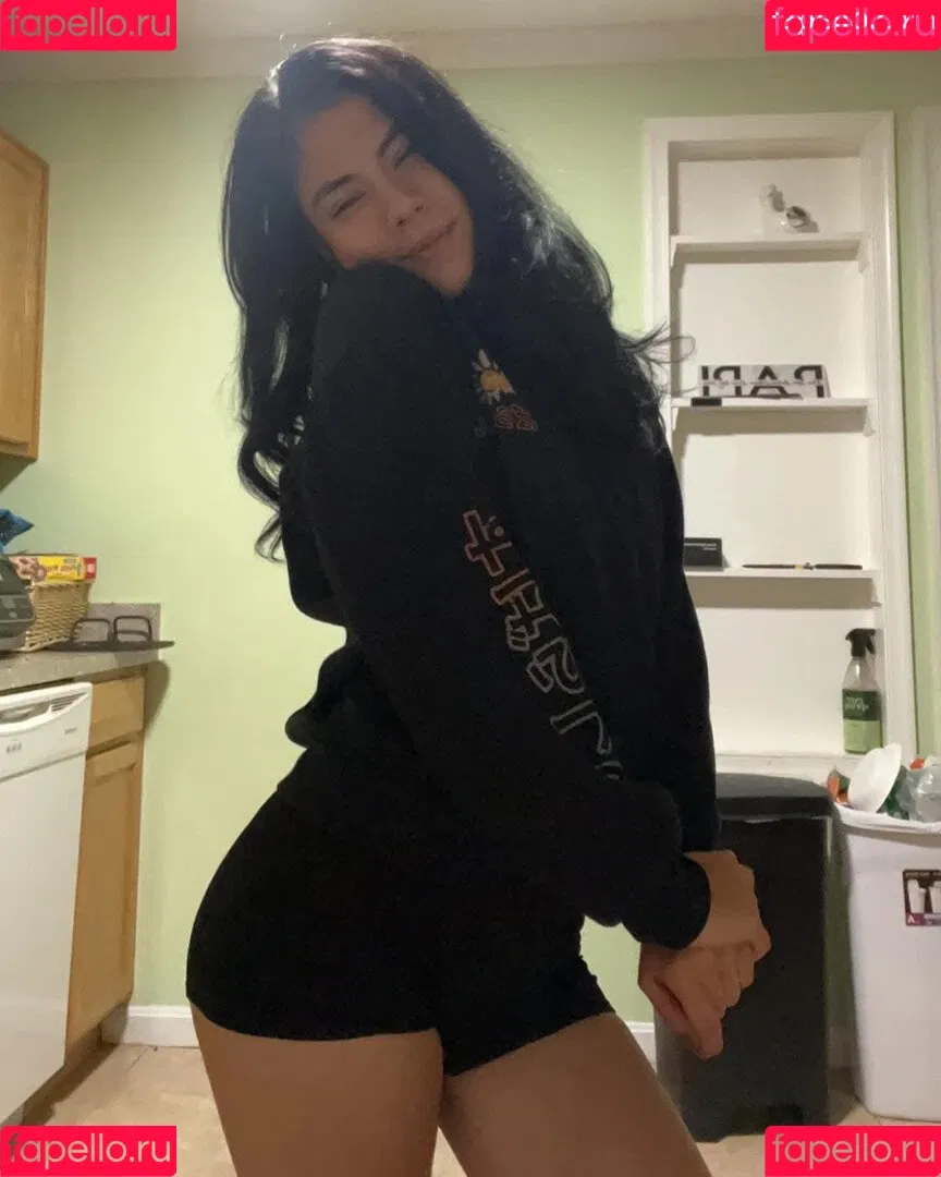 Mila Marie / milamariesutton / milamariexoxo Onlyfans Photo Gallery 