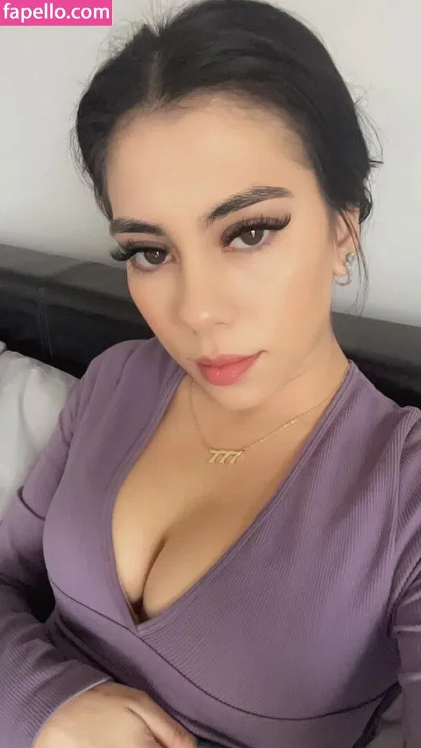 Mila Marie / milamariesutton / milamariexoxo Onlyfans Photo Gallery 