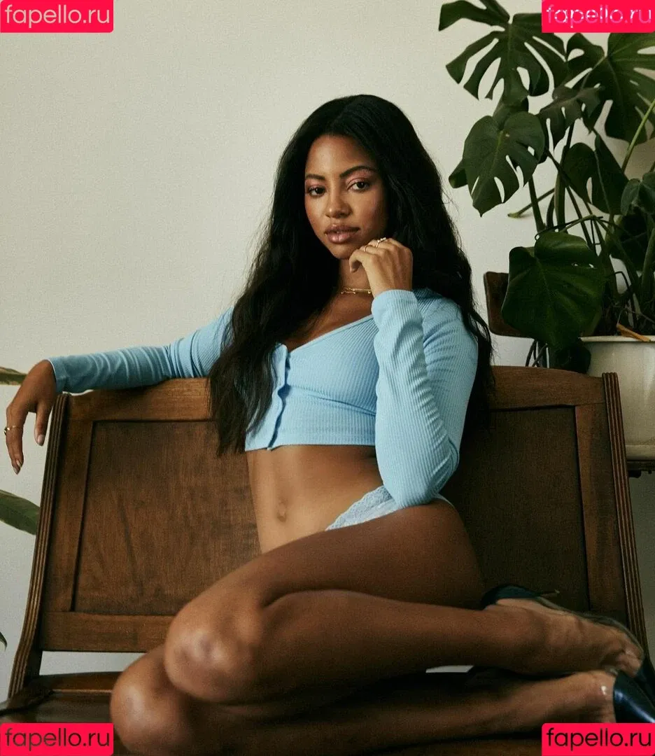 Camille Hyde / camillehyde Onlyfans Photo Gallery 