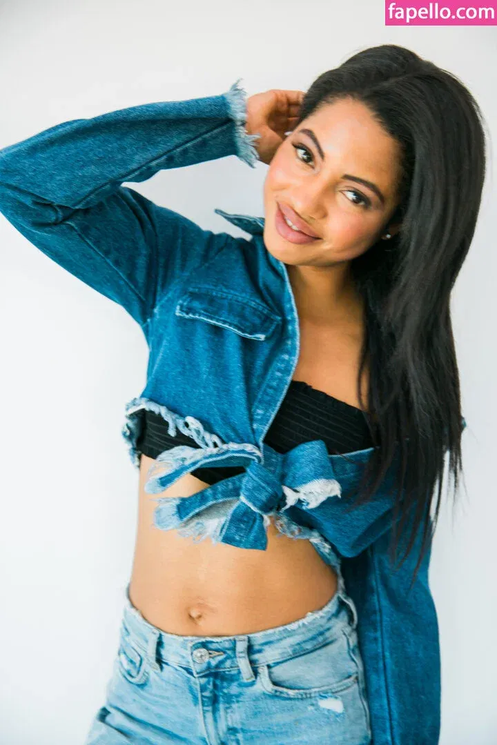 Camille Hyde / camillehyde Onlyfans Photo Gallery 