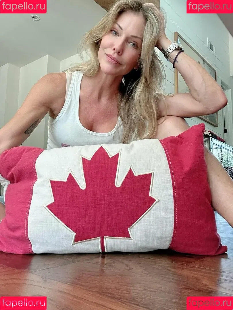 Cylon / Tricia Helfer / officialtriciahelfer Onlyfans Photo Gallery 