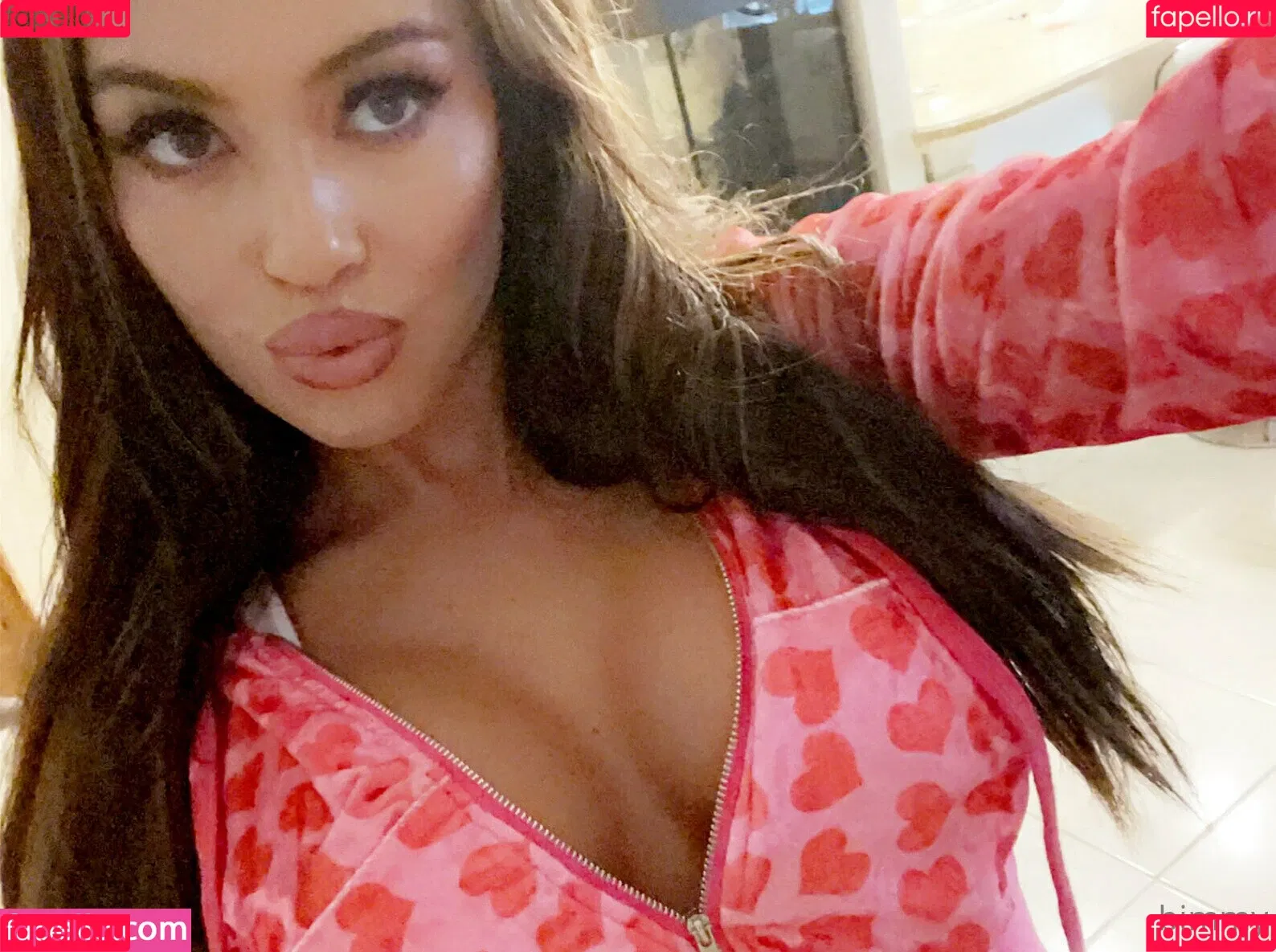 avastarxo Onlyfans Photo Gallery 