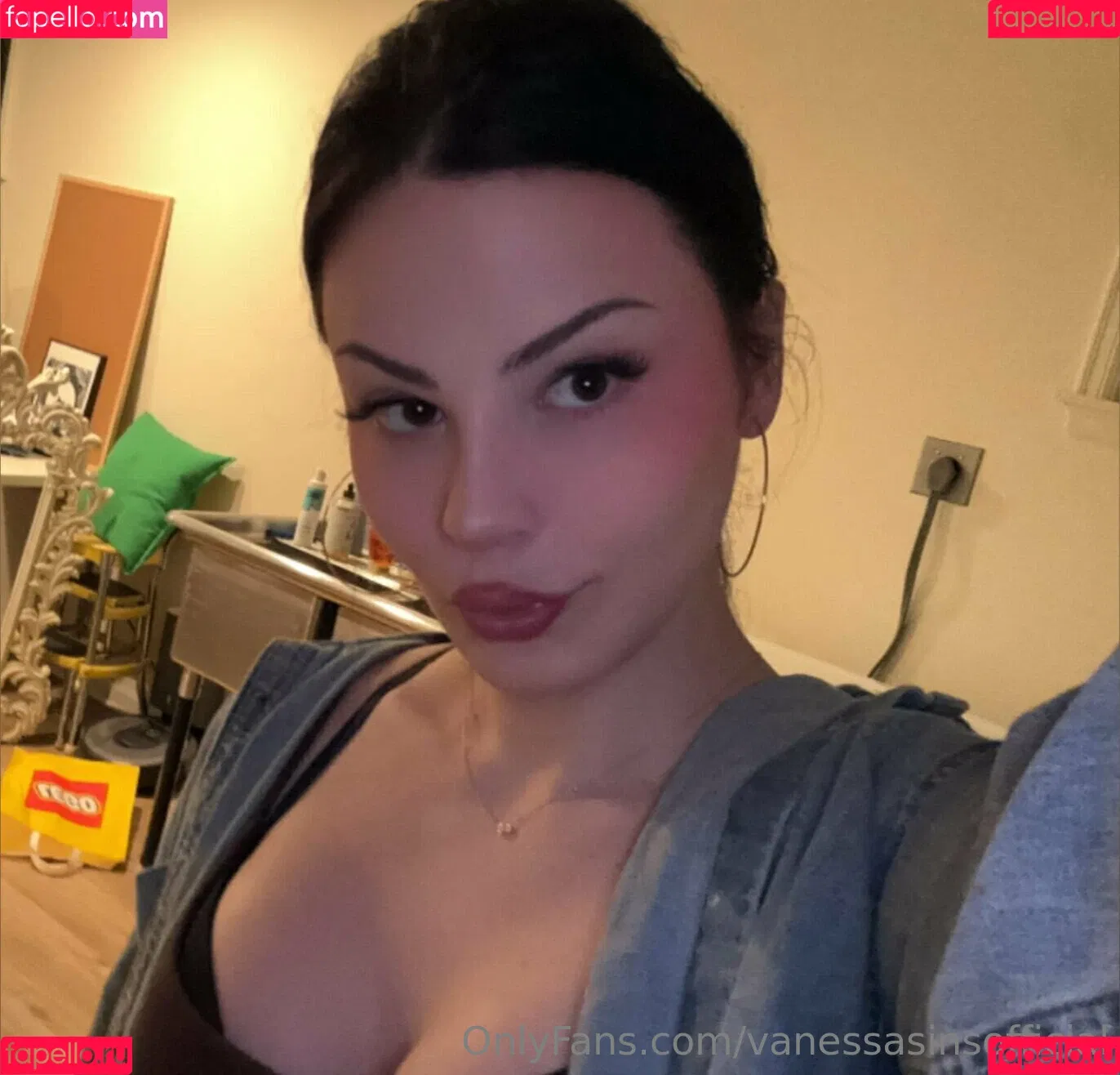 nessa.sin.official / vanessasinsofficial Onlyfans Photo Gallery 