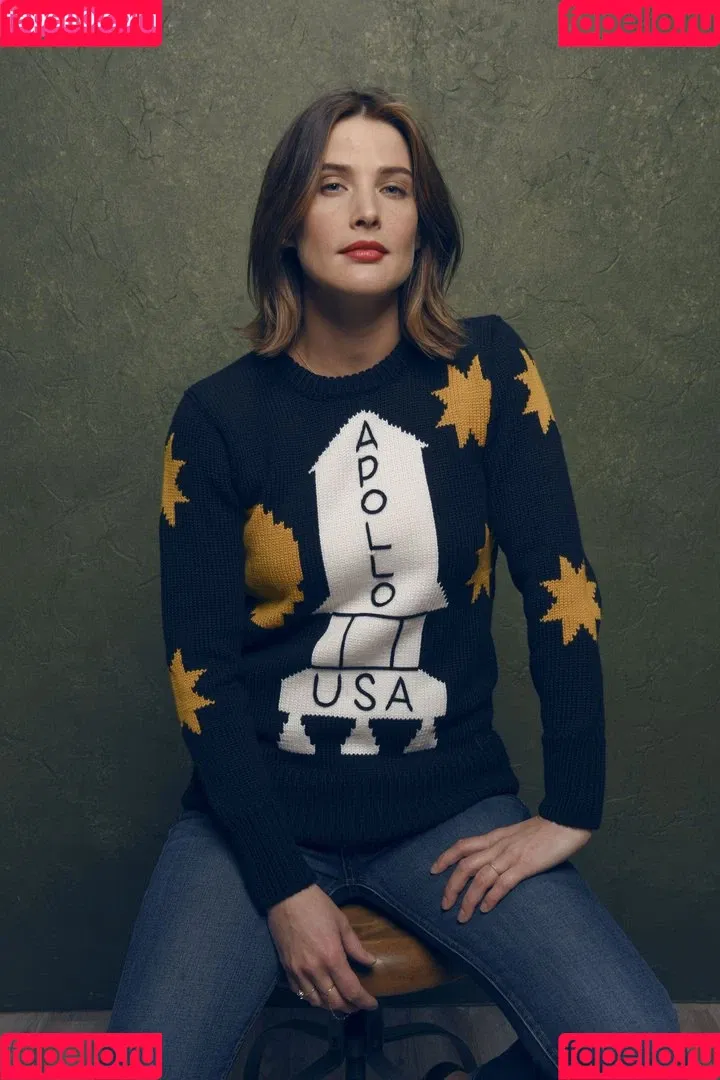 Cobie Smulders / CobieSmulders Onlyfans Photo Gallery 
