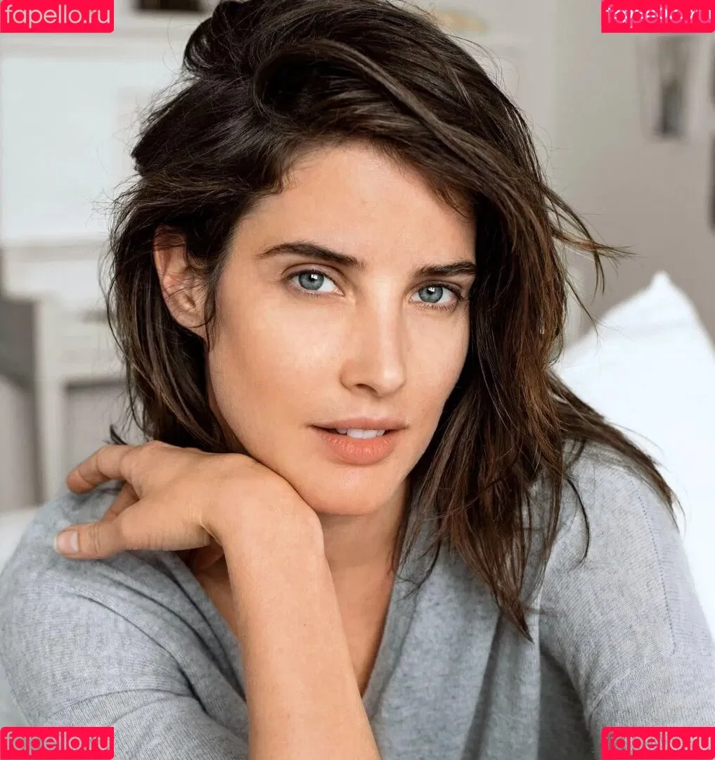 Cobie Smulders / CobieSmulders Onlyfans Photo Gallery 