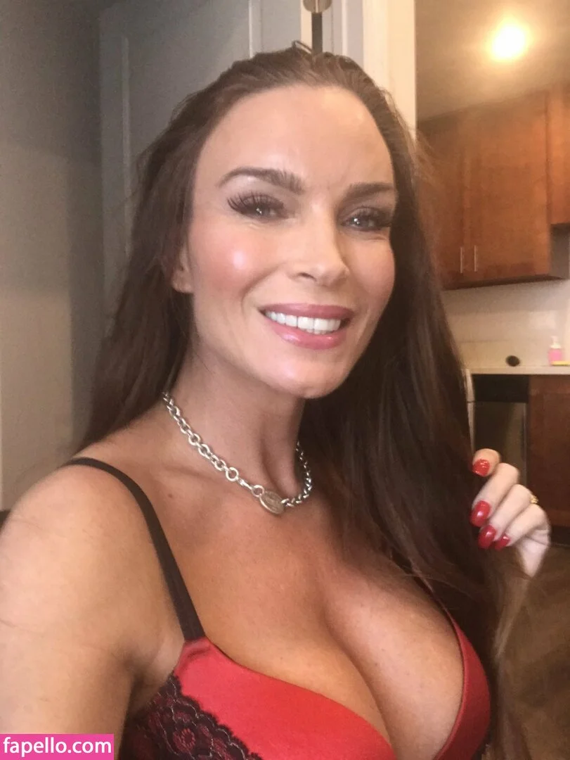 Diamond Foxxx / diamond_foxxx Onlyfans Photo Gallery 