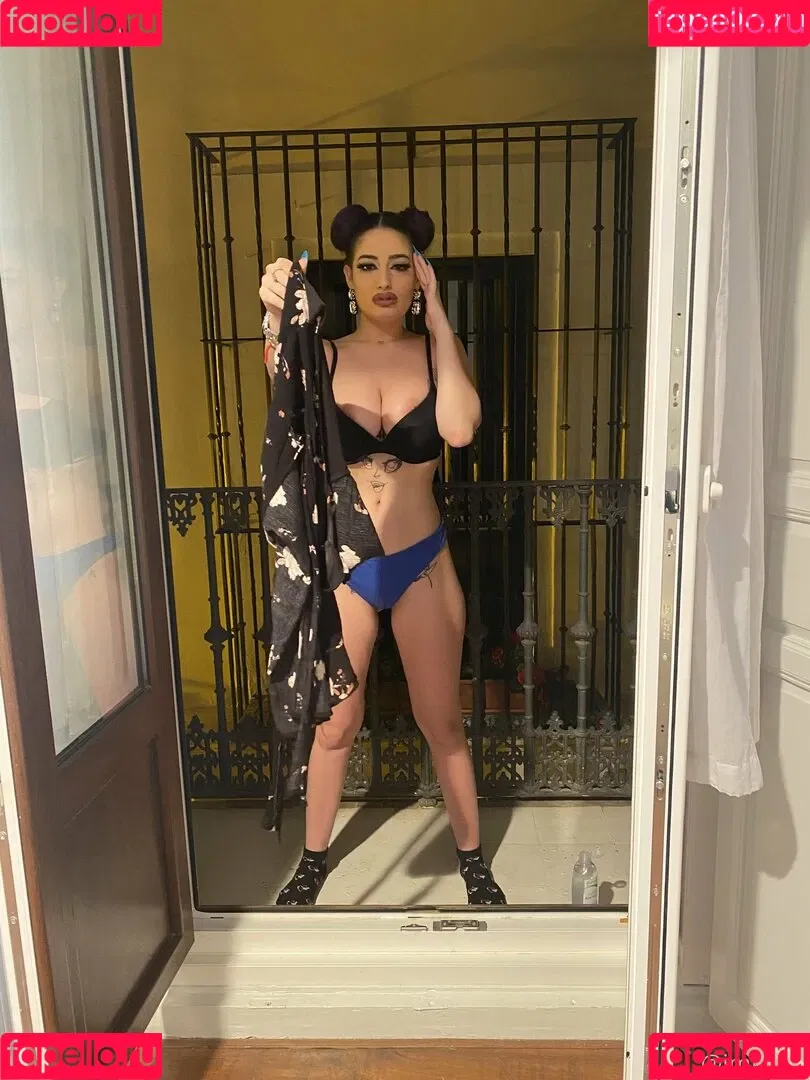 imkkleeo / kleopwtrx Onlyfans Photo Gallery 