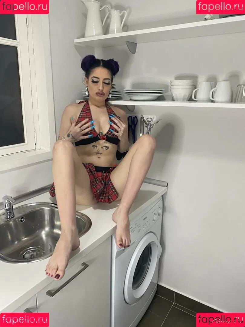 imkkleeo / kleopwtrx Onlyfans Photo Gallery 