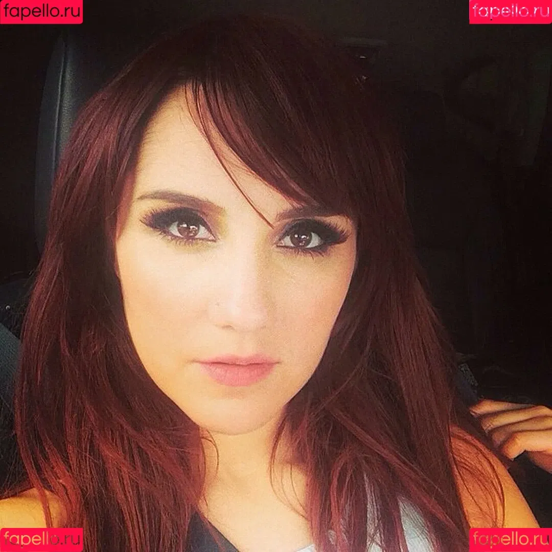 Dulce Maria / dulcemar19 / dulcemaria Onlyfans Photo Gallery 
