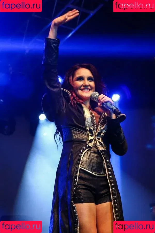 Dulce Maria / dulcemar19 / dulcemaria Onlyfans Photo Gallery 