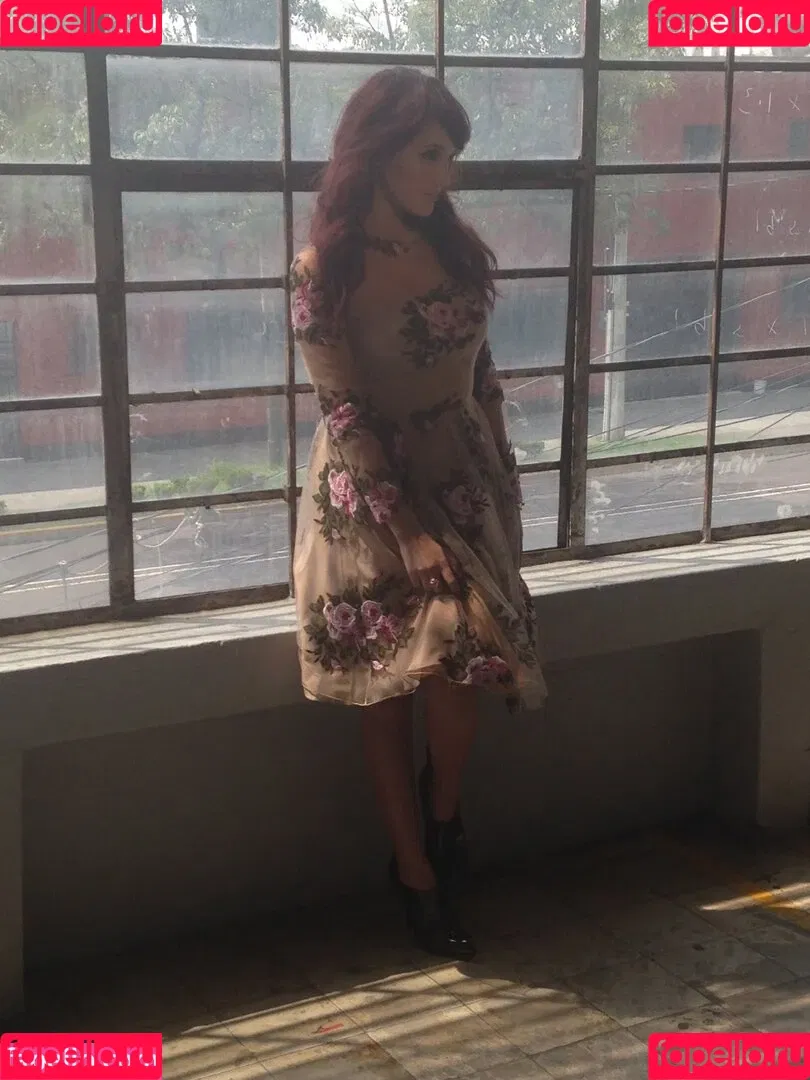 Dulce Maria / dulcemar19 / dulcemaria Onlyfans Photo Gallery 