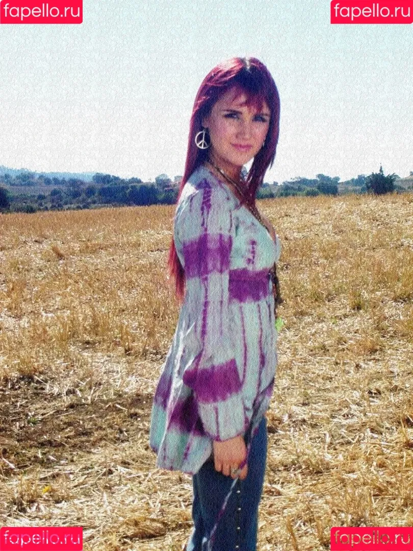 Dulce Maria / dulcemar19 / dulcemaria Onlyfans Photo Gallery 