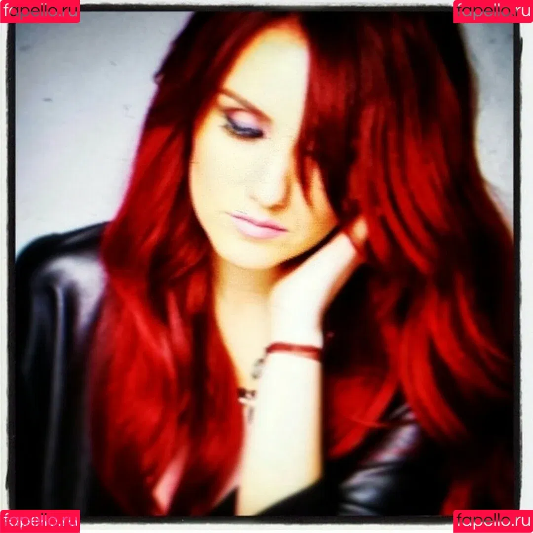 Dulce Maria / dulcemar19 / dulcemaria Onlyfans Photo Gallery 
