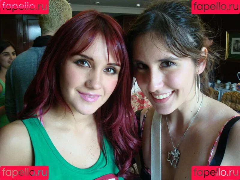 Dulce Maria / dulcemar19 / dulcemaria Onlyfans Photo Gallery 