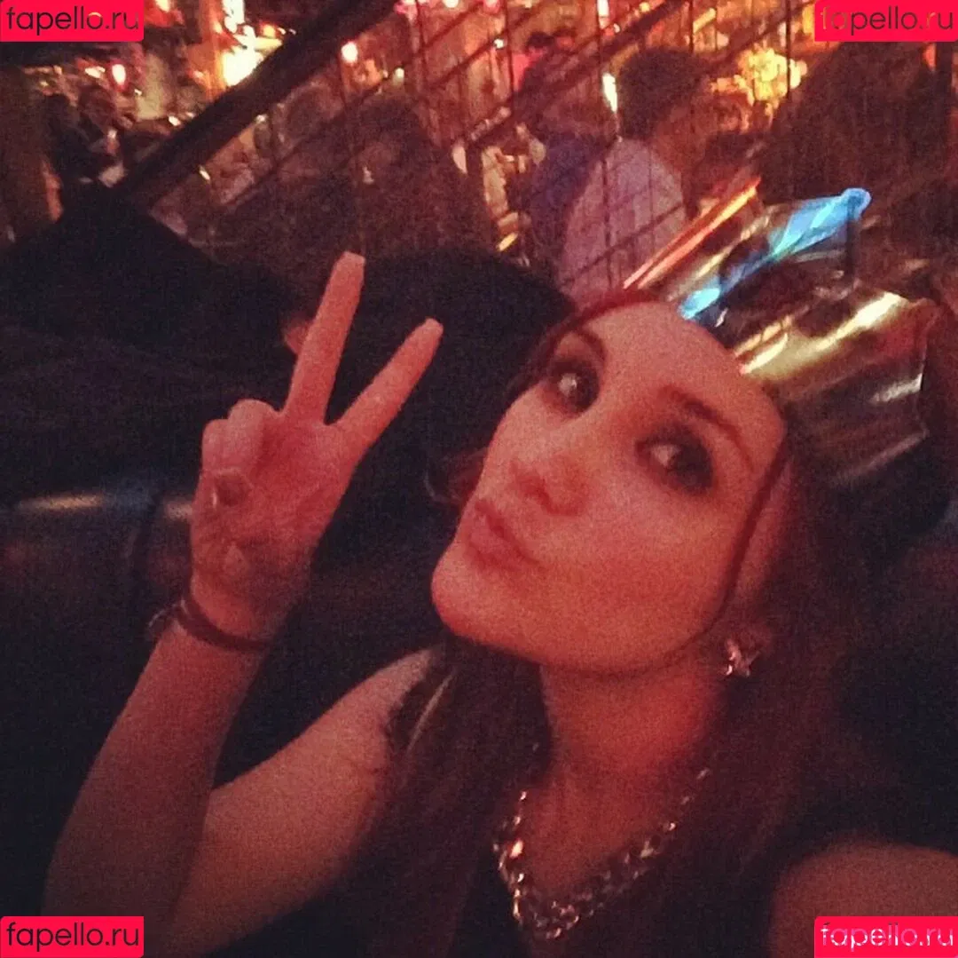 Dulce Maria / dulcemar19 / dulcemaria Onlyfans Photo Gallery 