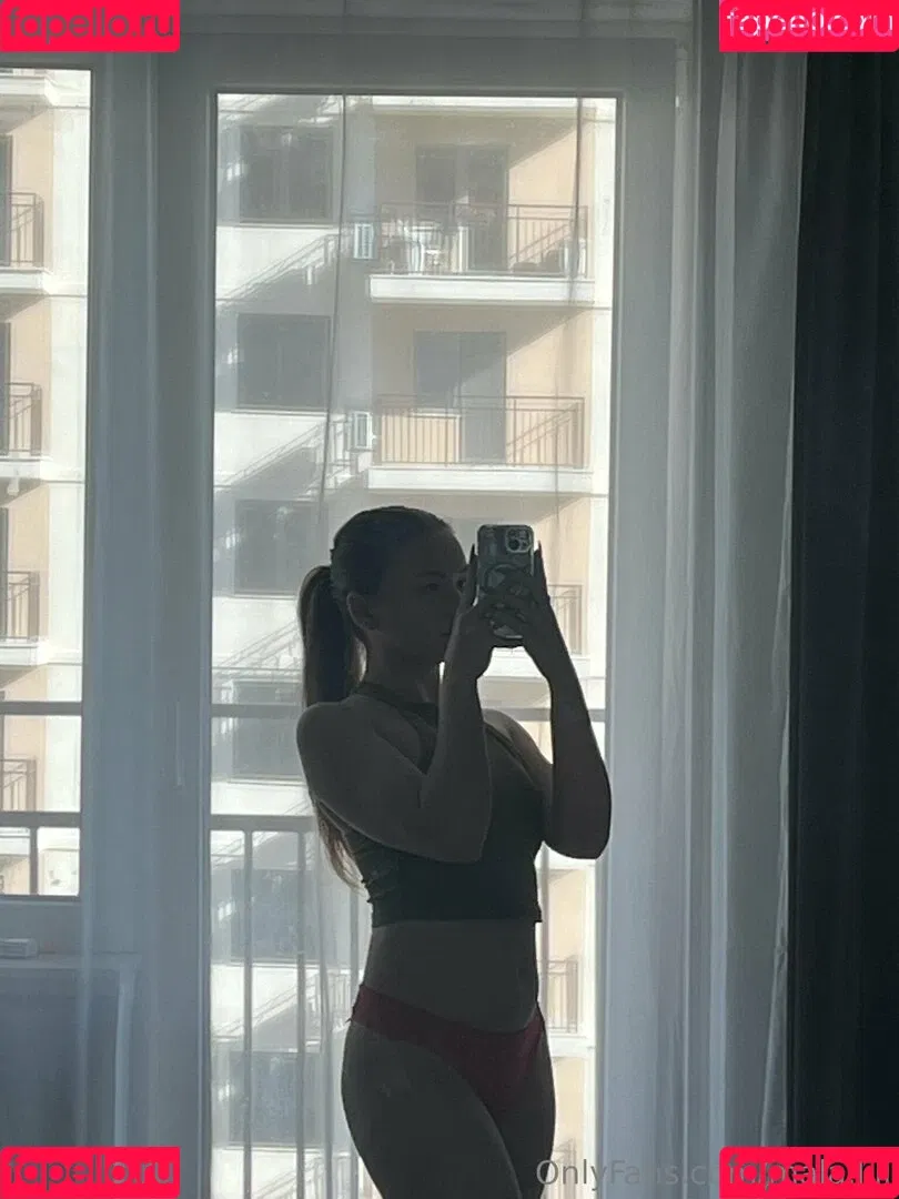mala.lili / mali.and.lili Onlyfans Photo Gallery 