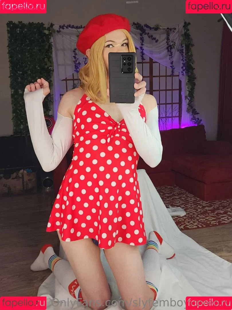rileyystuff / slyfemboylovetoy Onlyfans Photo Gallery 