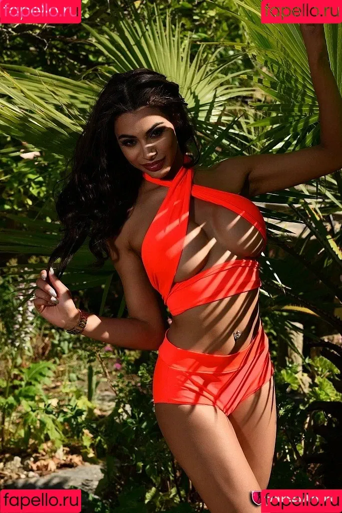 Olivia Berzinc / oliviaberzinc Onlyfans Photo Gallery 