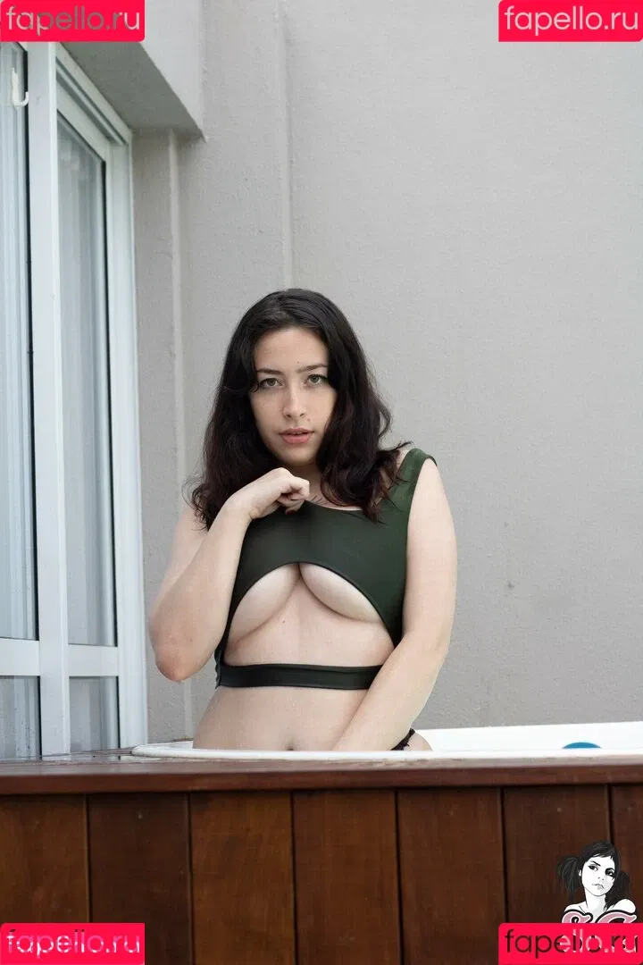 Valori / valorisw Onlyfans Photo Gallery 
