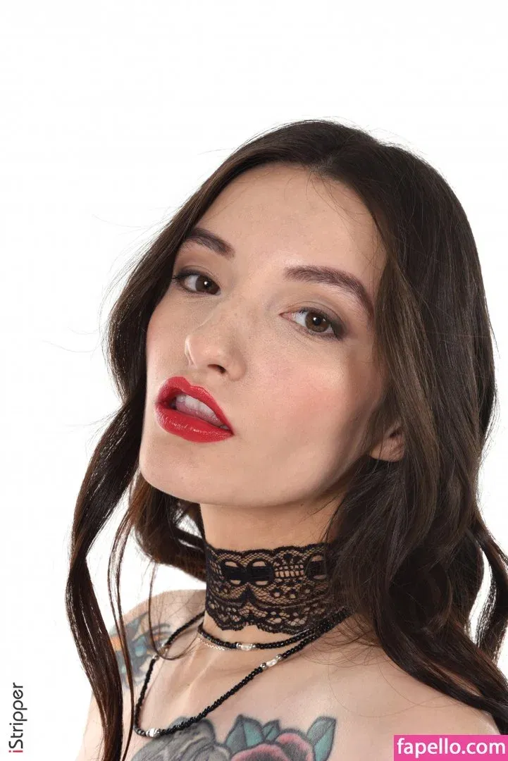 Valori / valorisw Onlyfans Photo Gallery 