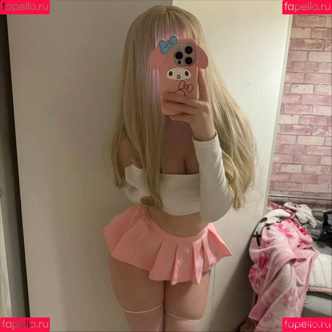cassiebrookes90 / cupckef / julia Onlyfans Photo Gallery 