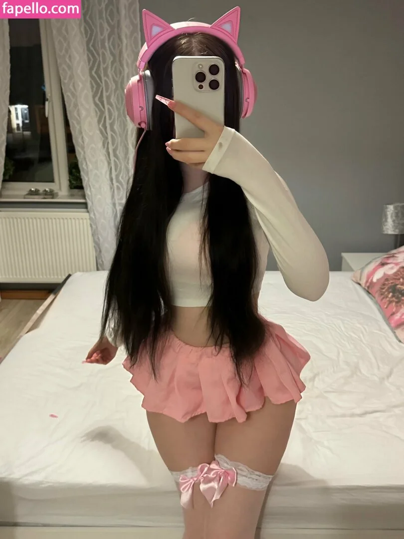 cassiebrookes90 / cupckef / julia Onlyfans Photo Gallery 