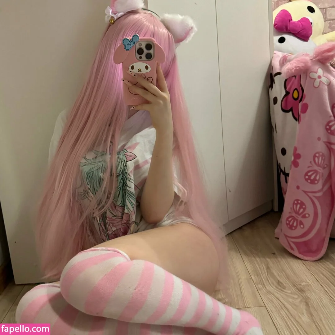 cassiebrookes90 / cupckef / julia Onlyfans Photo Gallery 