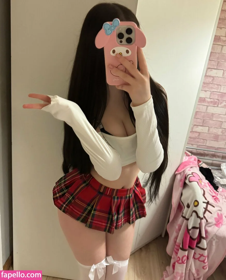 cassiebrookes90 / cupckef / julia Onlyfans Photo Gallery 