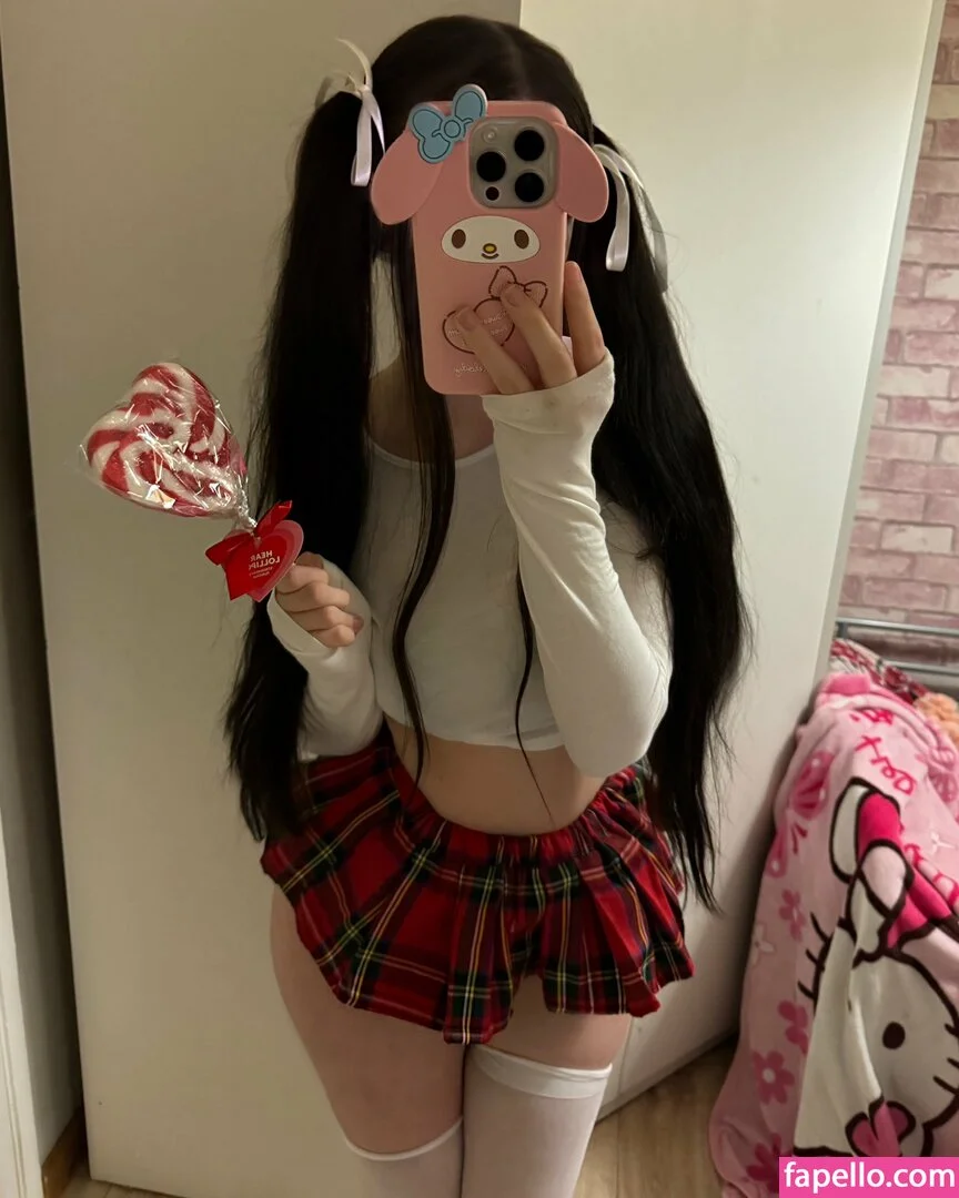 cassiebrookes90 / cupckef / julia Onlyfans Photo Gallery 