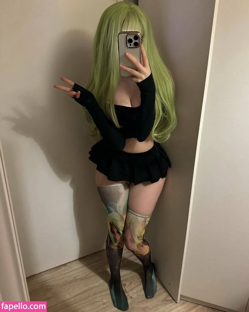 cassiebrookes90 / cupckef / julia Onlyfans Photo Gallery 