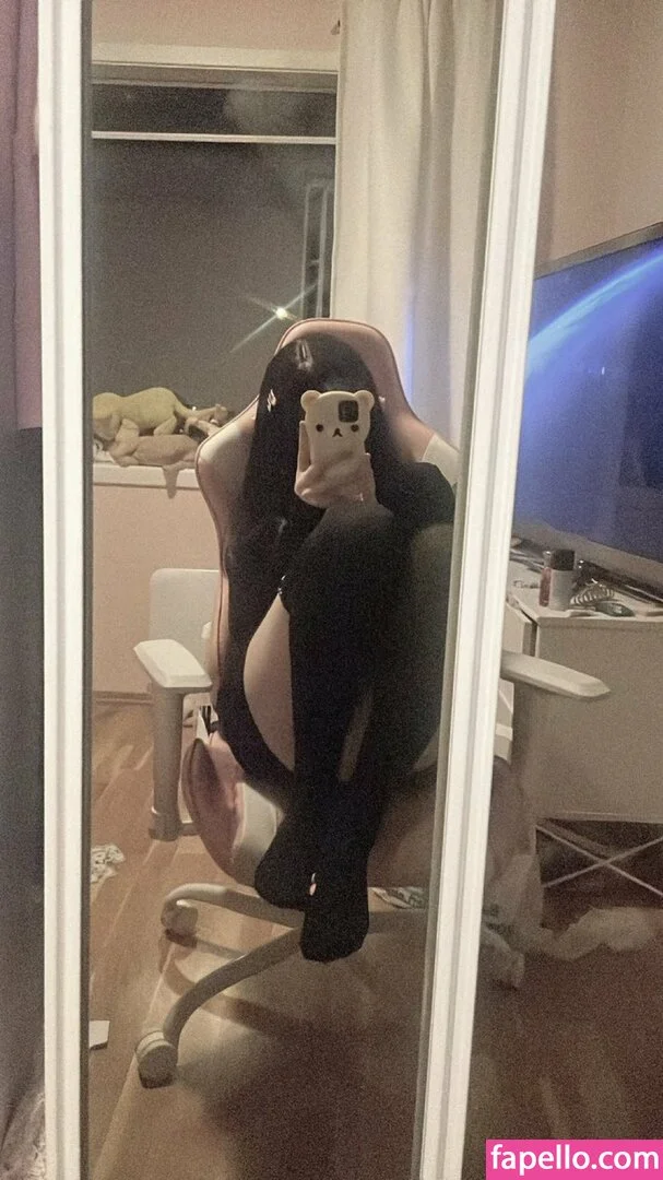 cassiebrookes90 / cupckef / julia Onlyfans Photo Gallery 