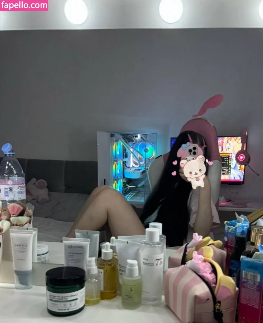 cassiebrookes90 / cupckef / julia Onlyfans Photo Gallery 