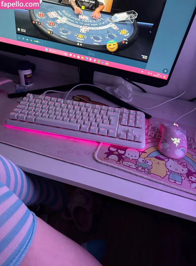 cassiebrookes90 / cupckef / julia Onlyfans Photo Gallery 