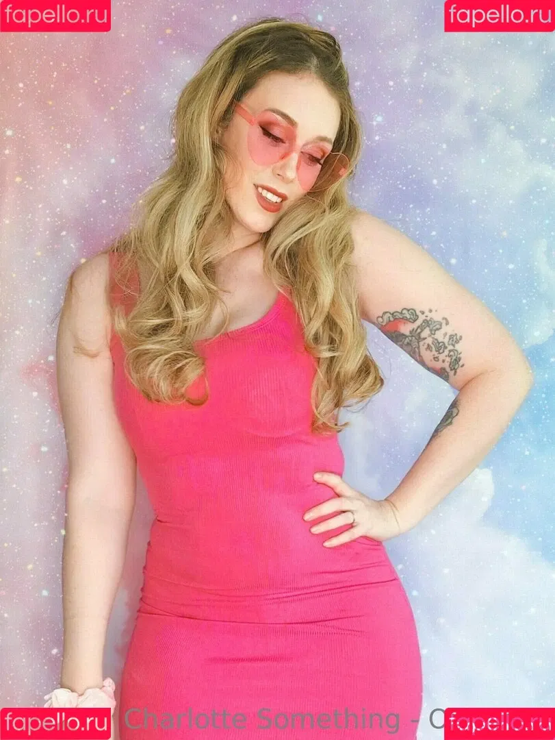 Charlotte Something / charlottesomething / charsomething Onlyfans Photo Gallery 