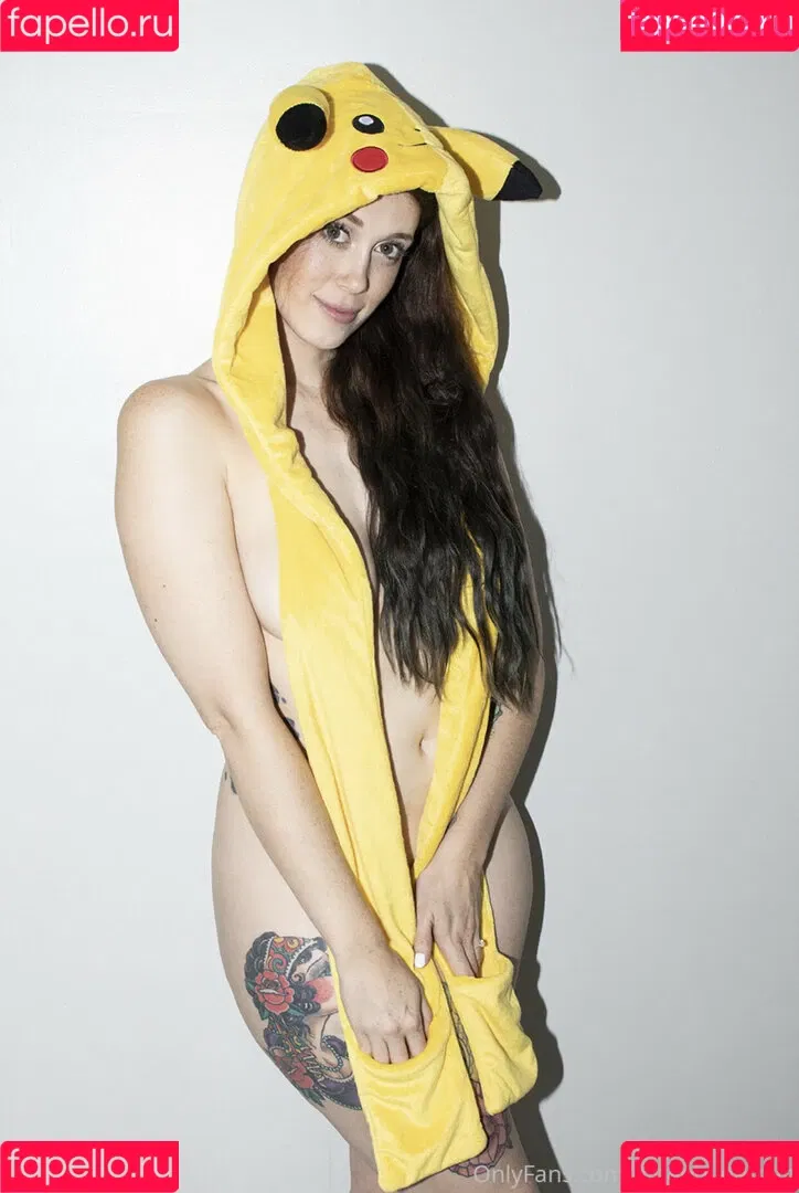 Charlotte Something / charlottesomething / charsomething Onlyfans Photo Gallery 