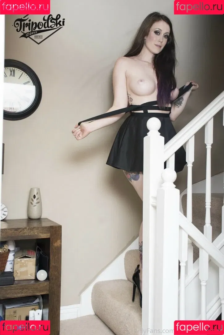 Charlotte Something / charlottesomething / charsomething Onlyfans Photo Gallery 