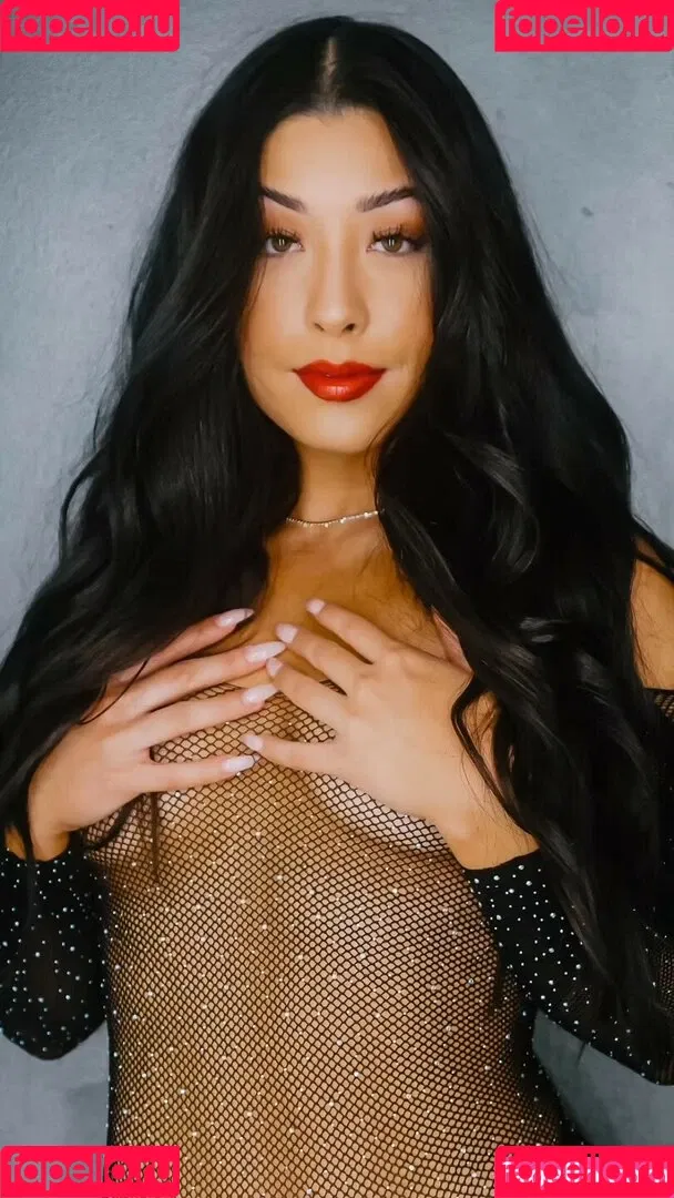 Kianna Vestuto / KiannaVIP / kiannav / kiannavestuto Onlyfans Photo Gallery 