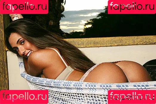 Nicole Bahls / https: / nicolebahls Onlyfans Photo Gallery 