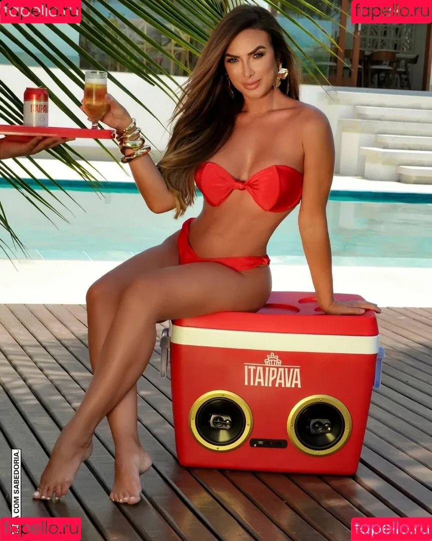 Nicole Bahls / https: / nicolebahls Onlyfans Photo Gallery 