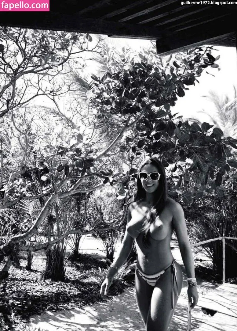 Nicole Bahls / https: / nicolebahls Onlyfans Photo Gallery 