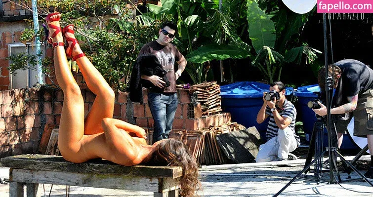 Nicole Bahls / https: / nicolebahls Onlyfans Photo Gallery 