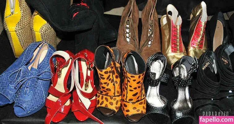 Nicole Bahls / https: / nicolebahls Onlyfans Photo Gallery 