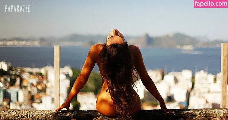 Nicole Bahls / https: / nicolebahls Onlyfans Photo Gallery 