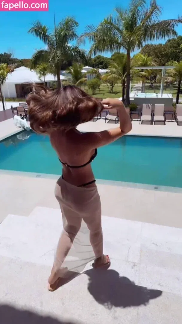 Nicole Bahls / https: / nicolebahls Onlyfans Photo Gallery 