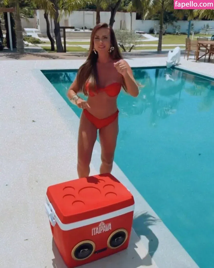 Nicole Bahls / https: / nicolebahls Onlyfans Photo Gallery 